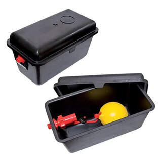 Bainbridge Plastic Water Tank With Cover and Ball Valve